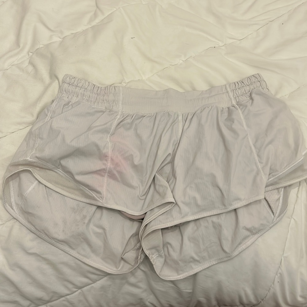 White lululemon Short